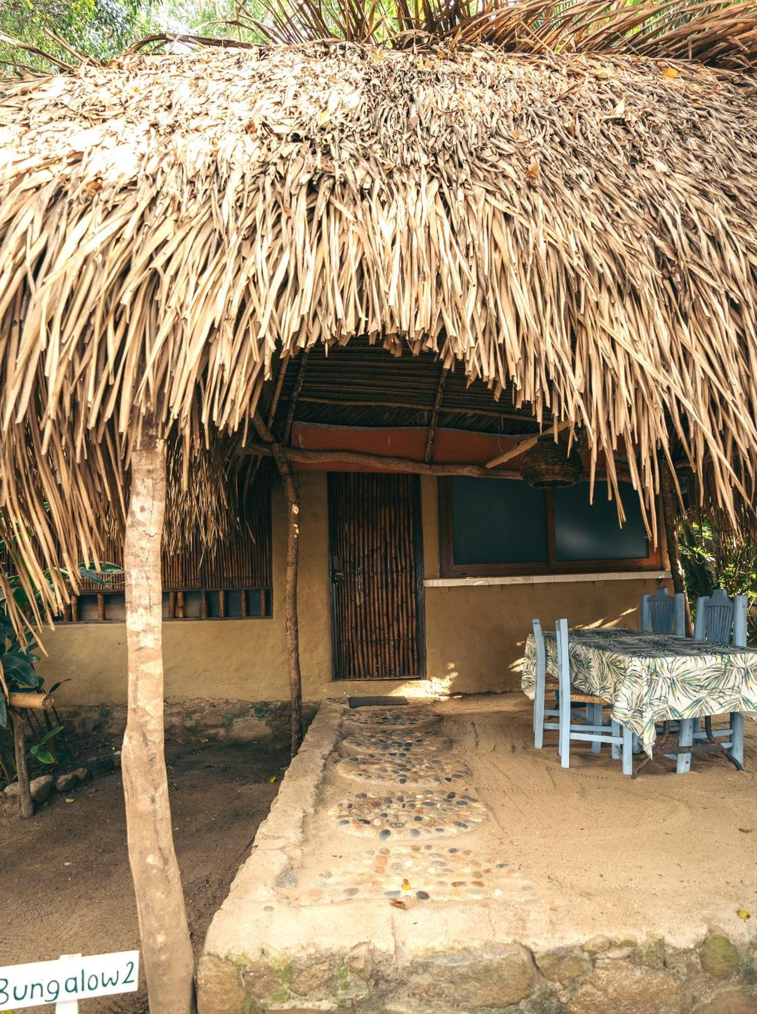 Junto Al Rio Bungalows & Suites Саюлита Экстерьер фото