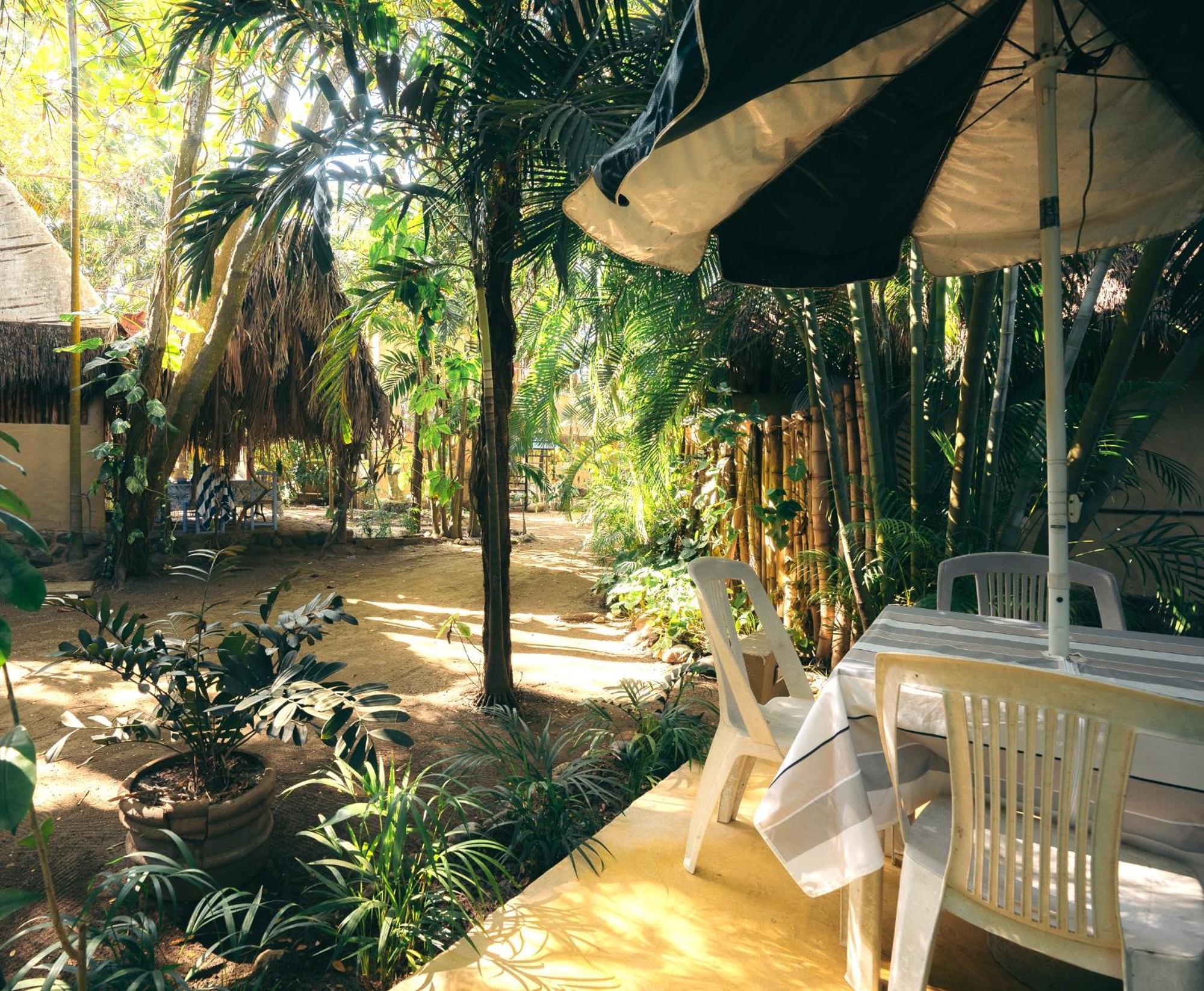 Junto Al Rio Bungalows & Suites Саюлита Экстерьер фото